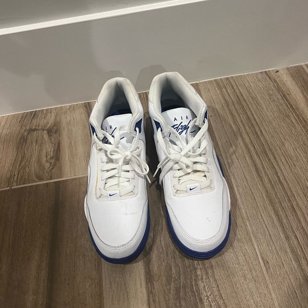 Nike Flights